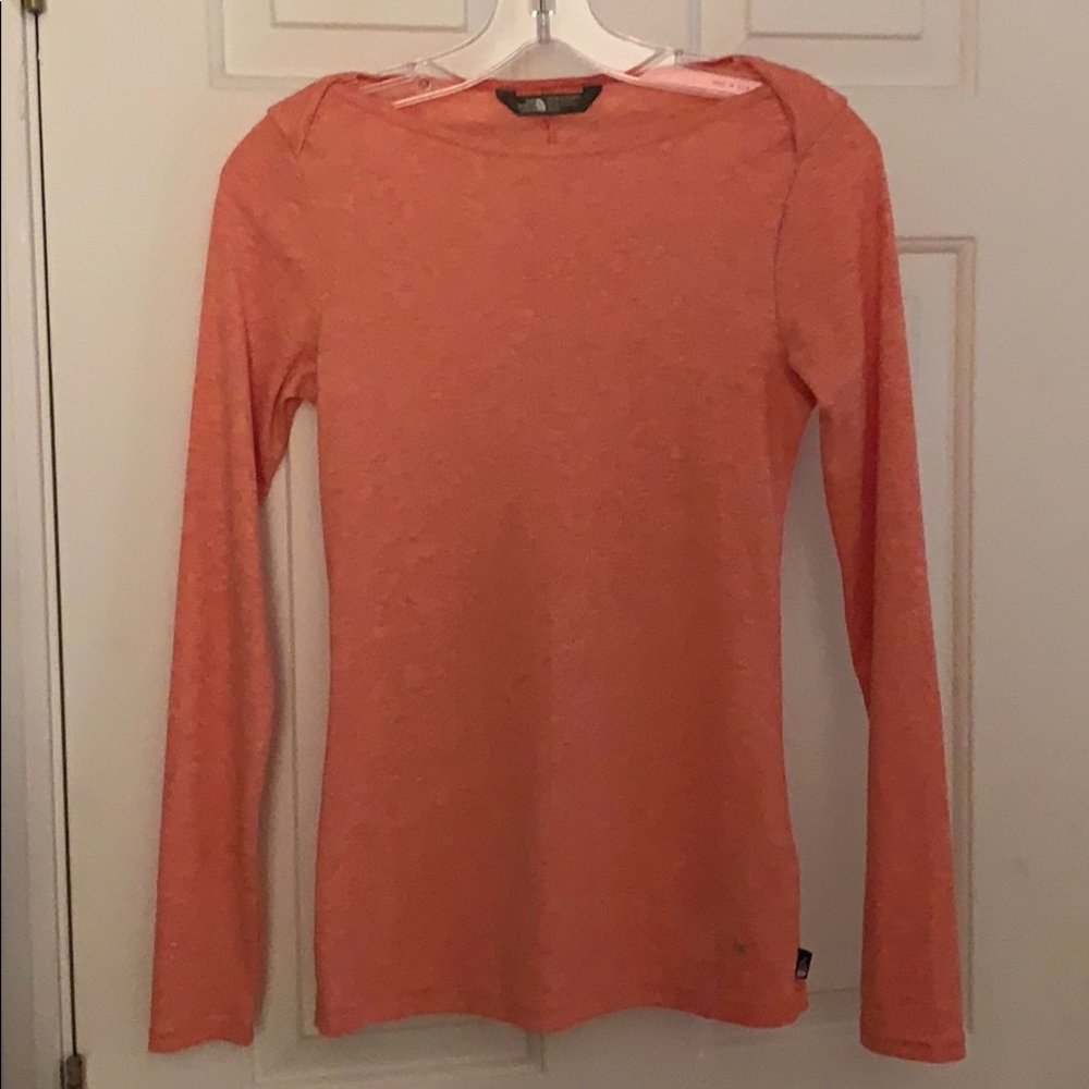 north face athletic long sleeve